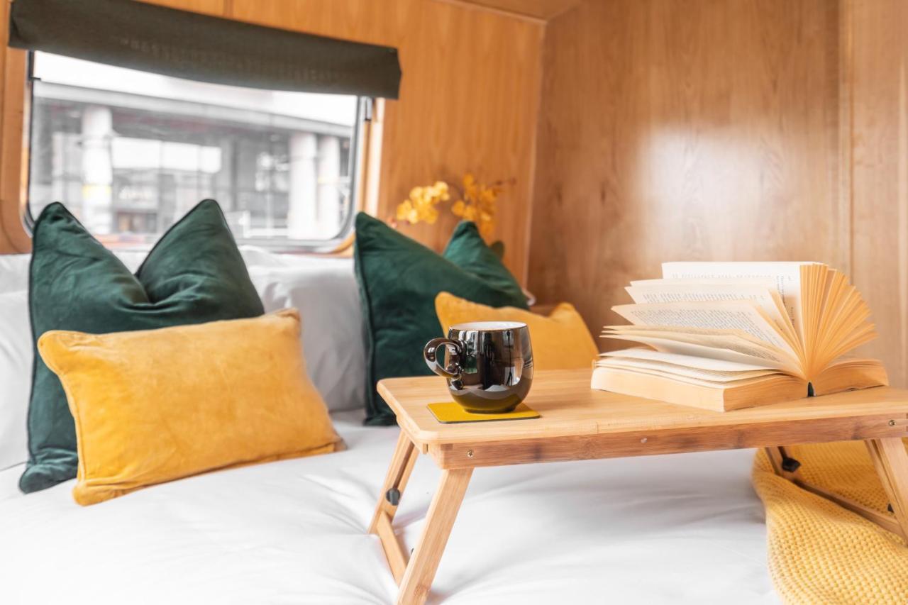 - Houseboats Edimburgo